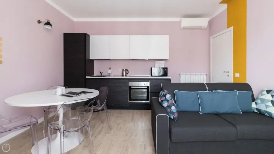 3 Bedrooms Apartment with balcony