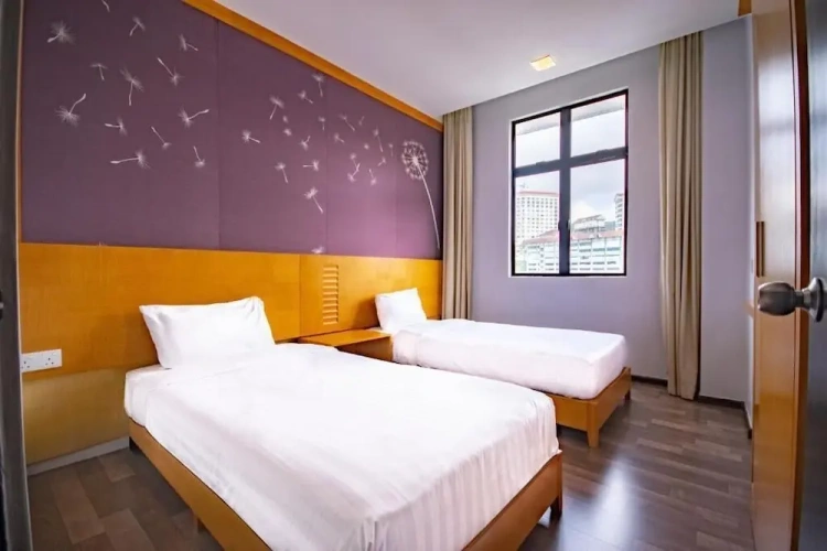 2 Bedrooms Suite with balcony