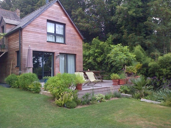 2 Bedrooms Cottage