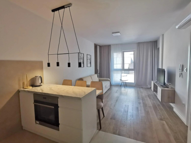 Apartments LORA Zmajeva, 7