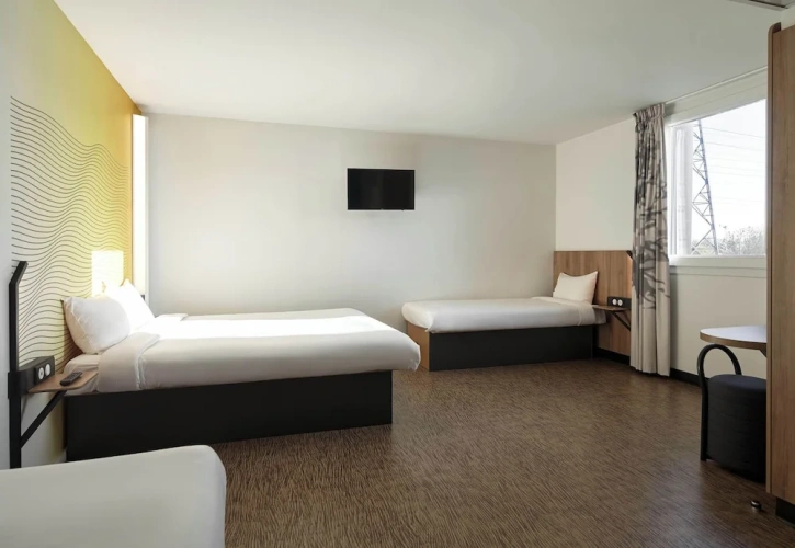 Quadruple room