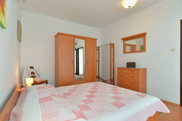 Apartment 1803