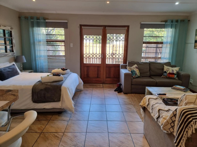 Dolphins Self-Catering Accommodation