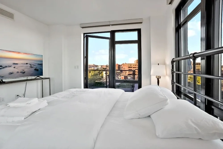 Grand Double Apartment with city view