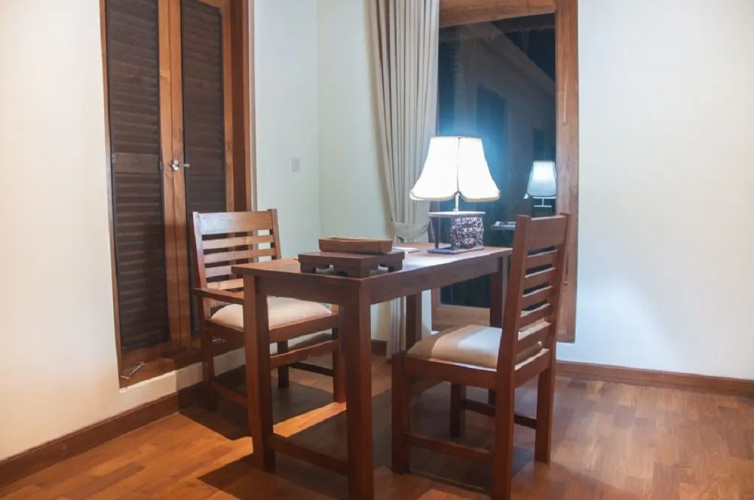 Dewarka Villa