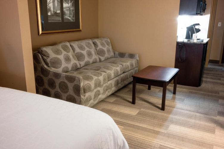 Quadruple Suite