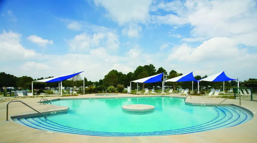 Twin Lakes RV & Camping Resort