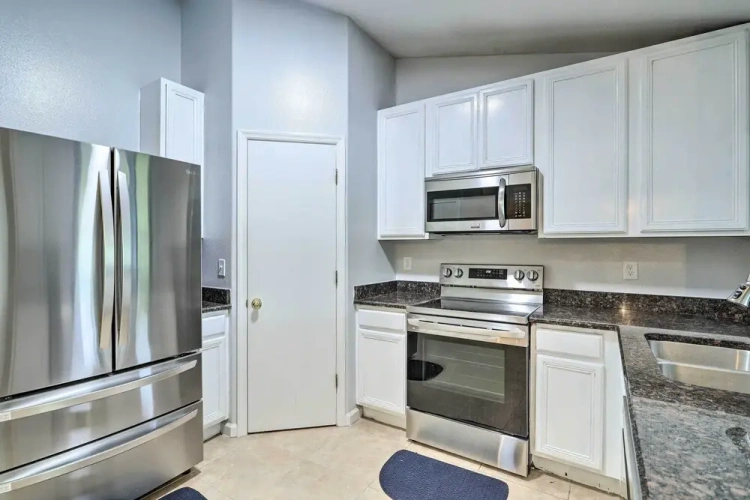 3 Bedrooms Cottage