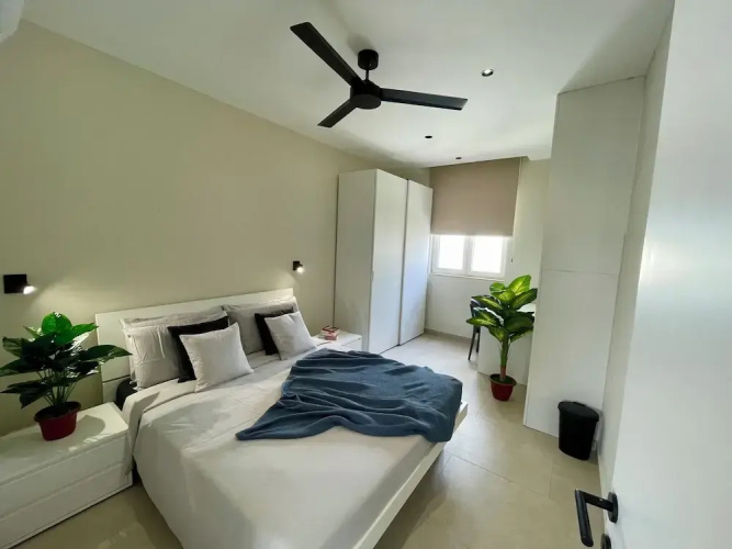 Bugibba Square Seafront LUX Apartments