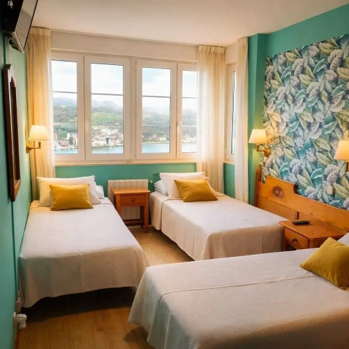 Standard Triple room