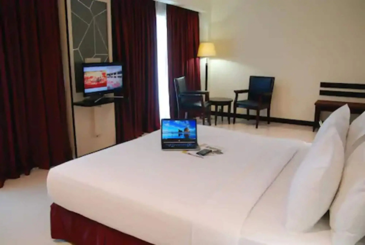 Pacific Palace Hotel