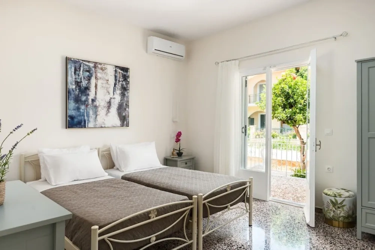 3 Bedrooms Cottage