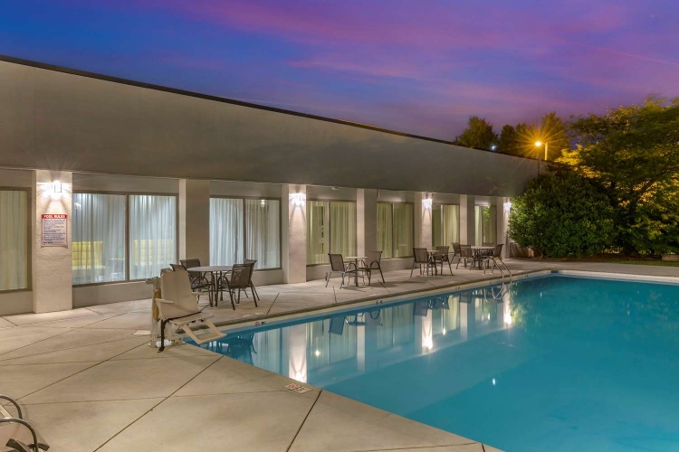 Best Western Plus University Inn photo 19