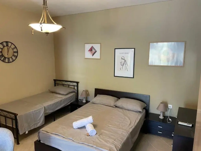 1 Bedroom Apartment