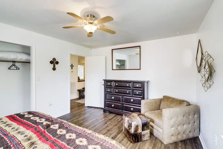 1 Mi to Downtown & Shopping: Quiet Brenham Home