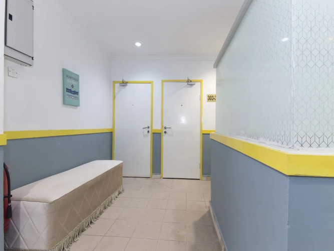 OYO 587 The Dream Hotel