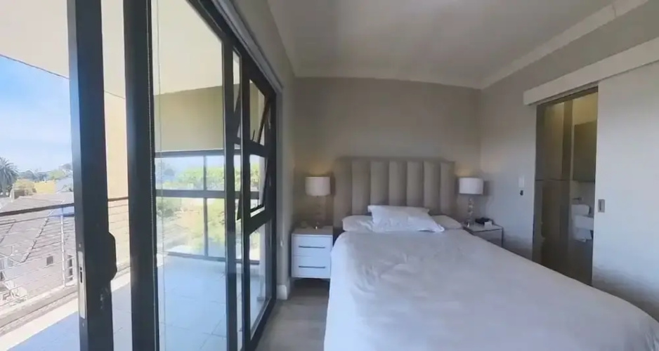 Immaculate 2-bed Apartment in Cape Town