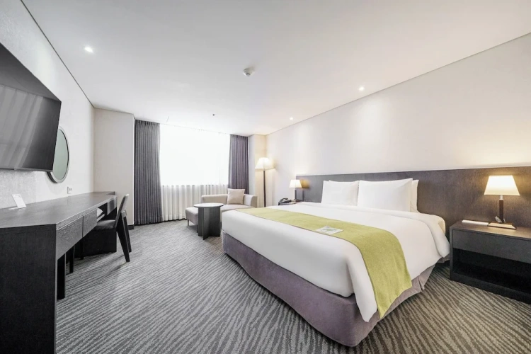 Standard Plus Double room