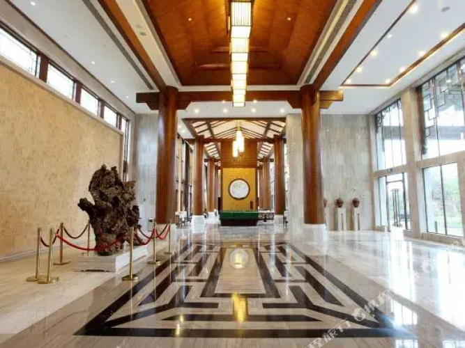 Chongqing Lvgong Resort Hotel