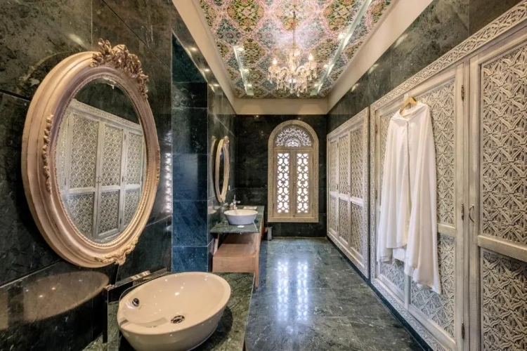 Royal Suite with view
