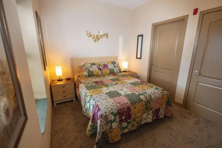 Mountain View Condo 1501
