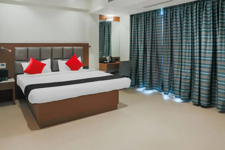 Capital O 18735 Hotel Ranjeet