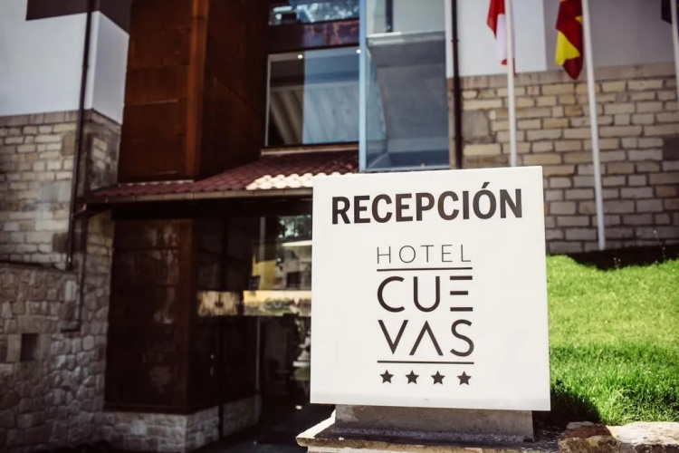 Hotel Cuevas - Adults Only