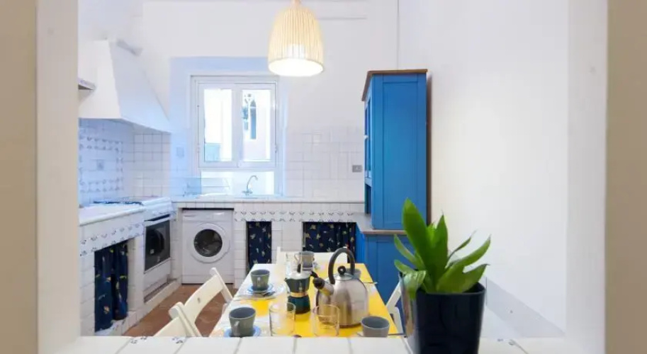 Fabulous St. Peter's Apartment