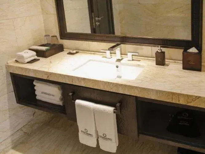 Jade Intercontinental Hotel