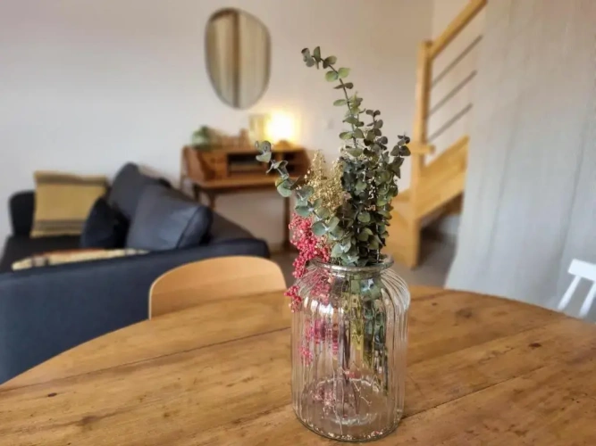 2 Bedrooms Cottage