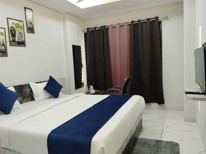 Hotel Blue Paradise