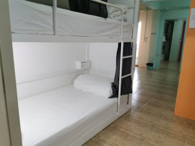 Panda Hostel Phuket - Adults Only