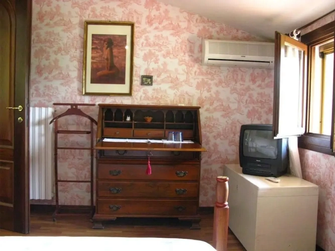 Classic Double room with balcony and with land view
