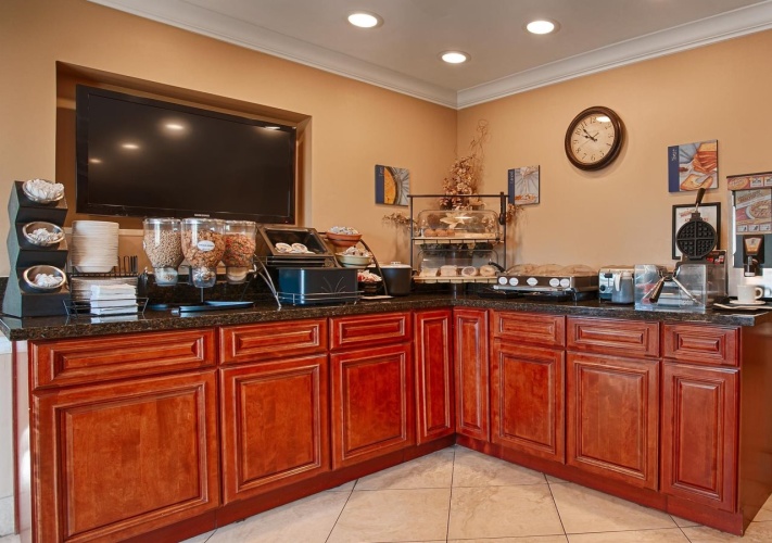 Best Western Plus Corning Inn photo 24