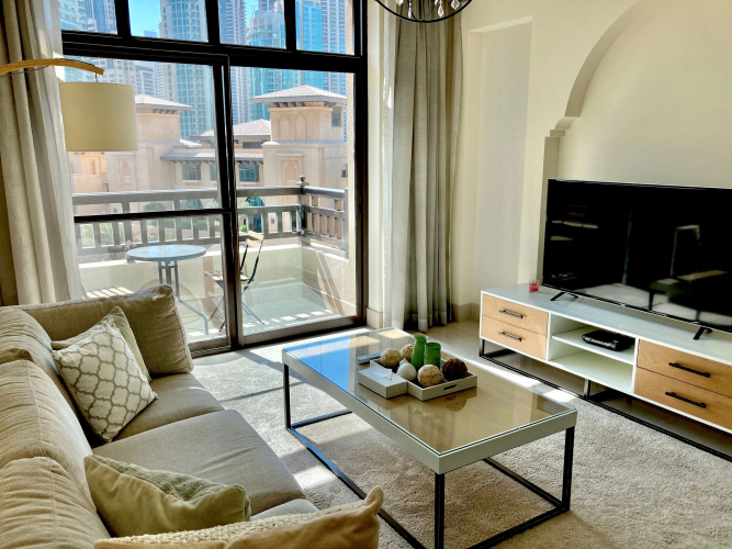 Luxurious Stay in Dubai Downtown