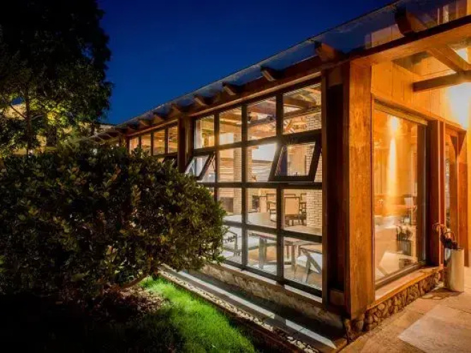 Niao Courtyard