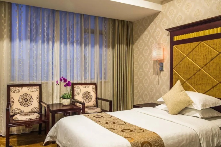 Jinyatai Business Hotel