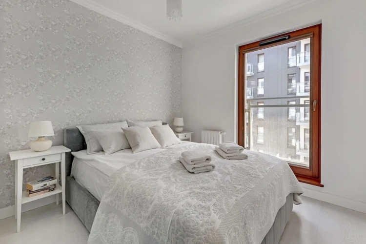 1 Bedroom Apartment with balcony and with river view