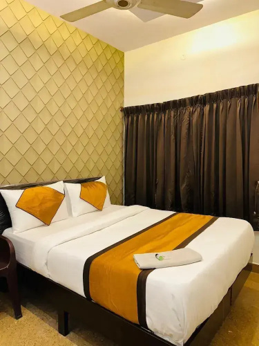 Hotel Golden Inn