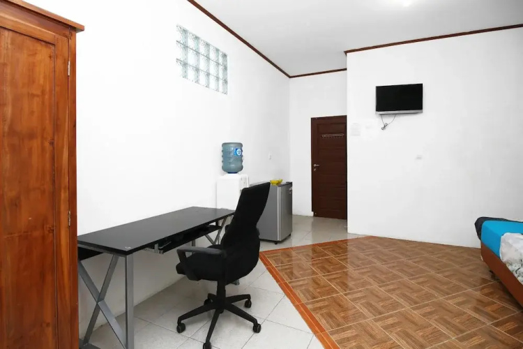 Airy Eco Palmerah Barat Sembilan 75 Jakarta