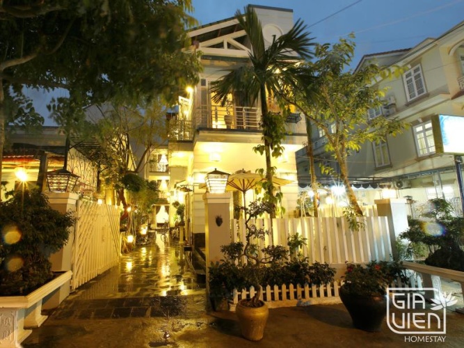 Standard Double room with balcony and with view