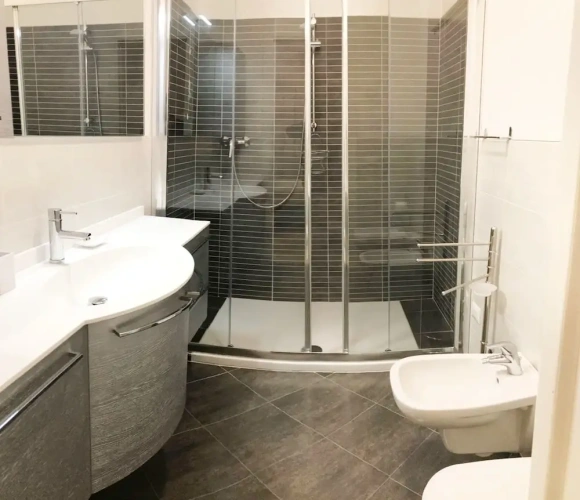 2 Bedrooms Deluxe Apartment