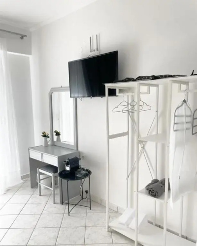 Aleka Kotsi Rooms 2