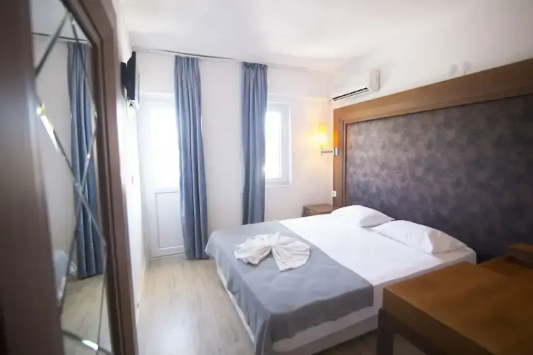 Famous Hotel Marmaris