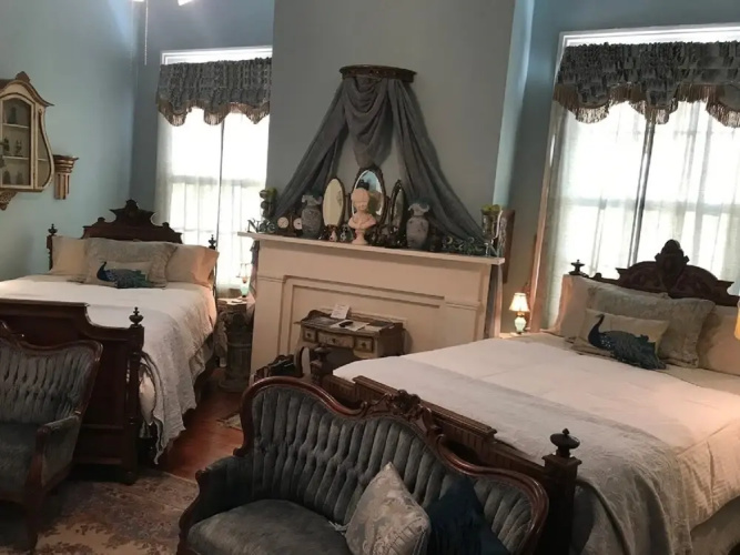 Shadowlawn Bed & Breakfast