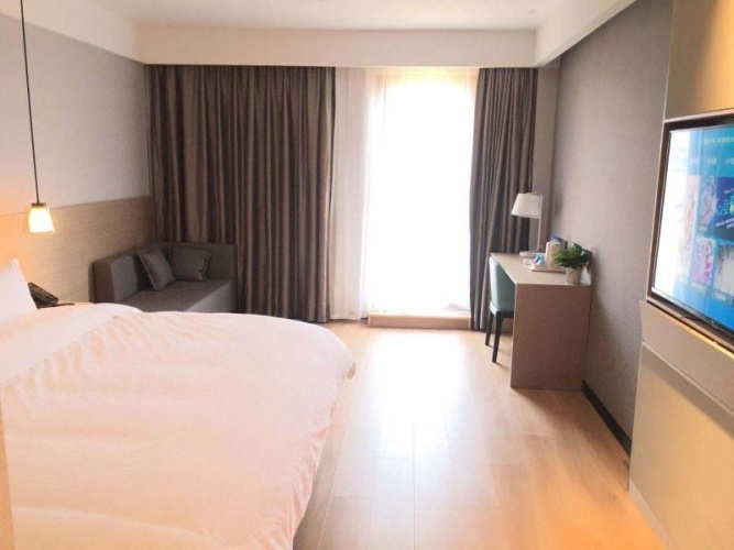 Standard Double room with view