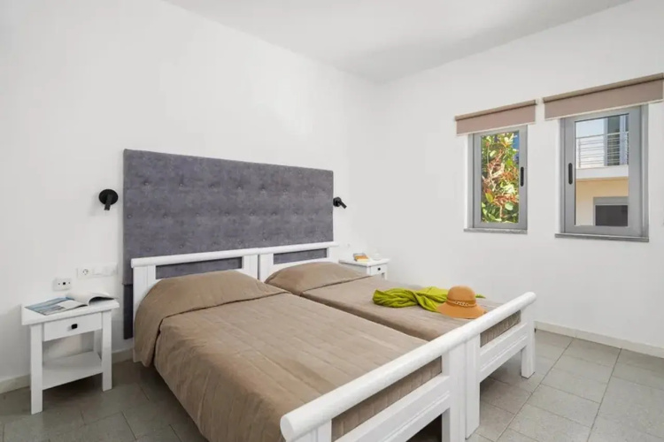 Ariadne Apartments & Studios