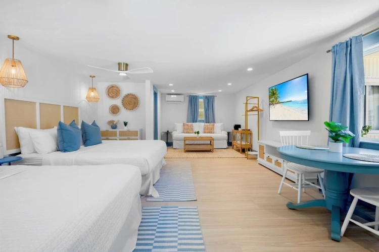 1 Bedroom Deluxe Suite