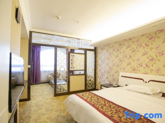 Deluxe Double Suite