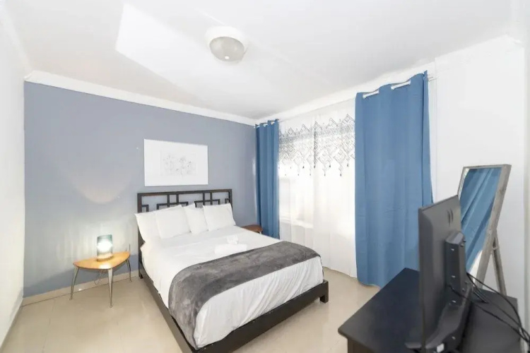 Ocean Drive Apartments